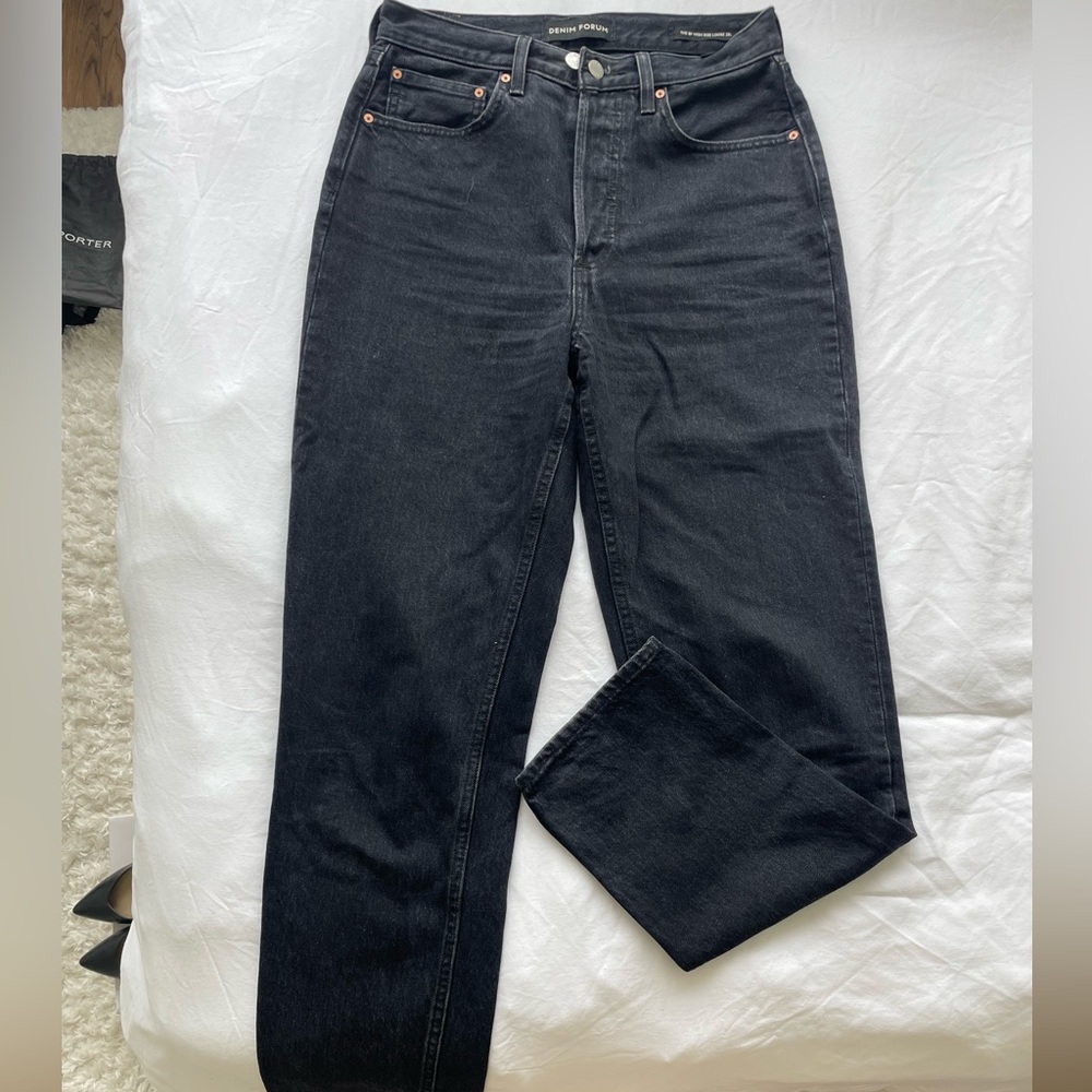 Aritzia Denim Forum, Size 26, Regular length (28in), like new